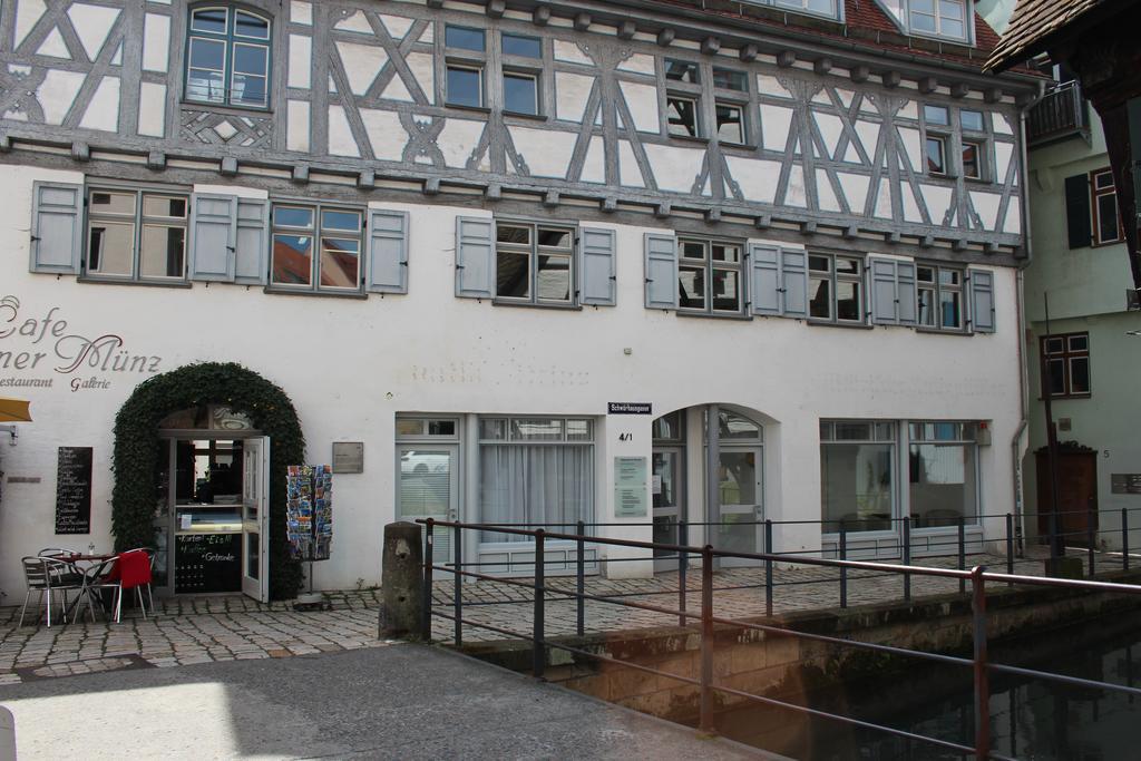 Hotel Schmales Haus Ulm Exterior foto